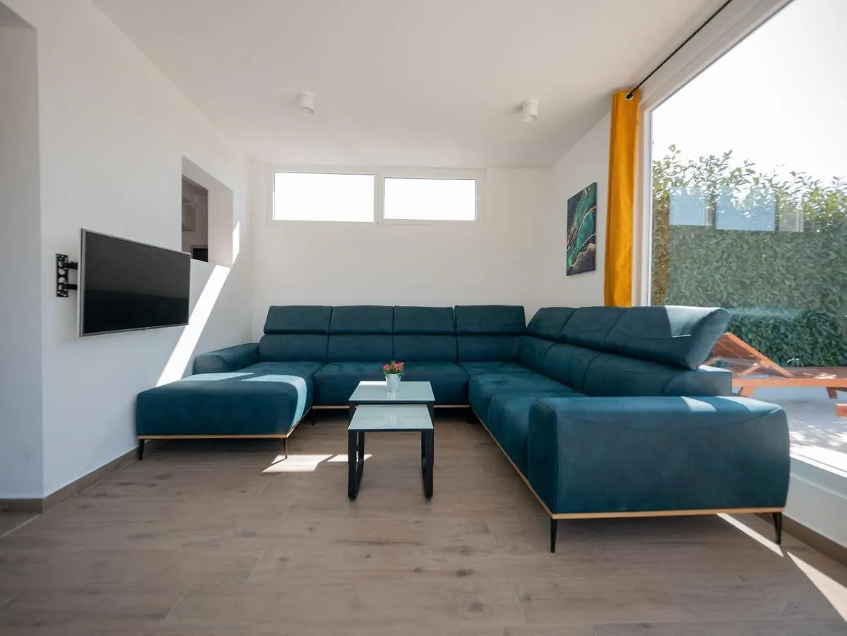 Villa Vinky Pula Croatia